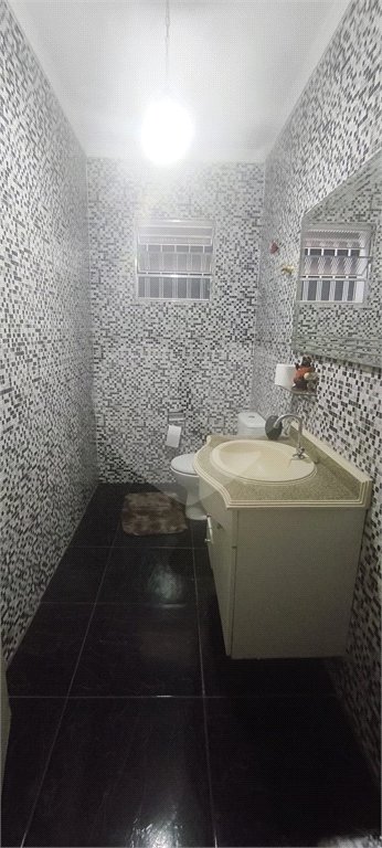 Casa à venda com 3 quartos, sendo 1 suíte,  em Jardim Vila Galvão, Guarulhos, SP