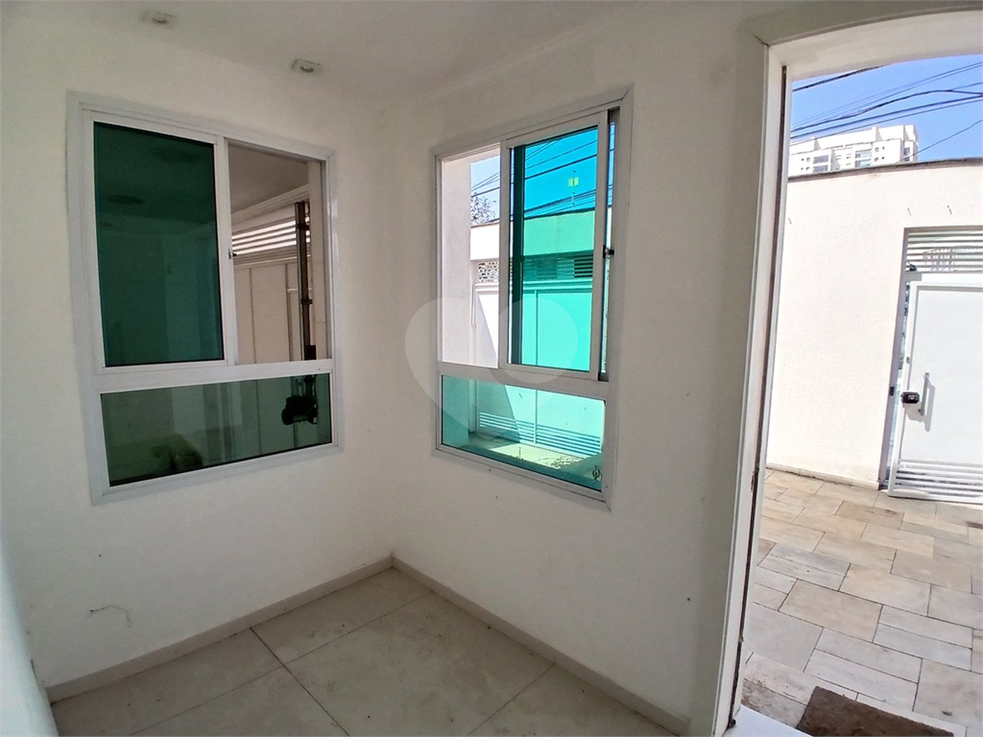 Sobrado à venda com 3 quartos, sendo 1 suíte, em Jardim São Paulo(zona Norte), São Paulo, SP