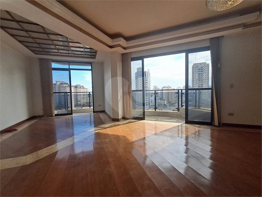 Apartamento à Venda no Edifício Itapema no Bairro Centro em Piracicaba/SP.
