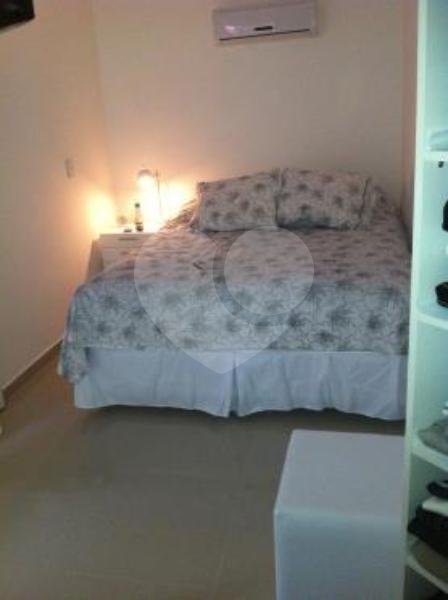 Apartamento duplex á venda