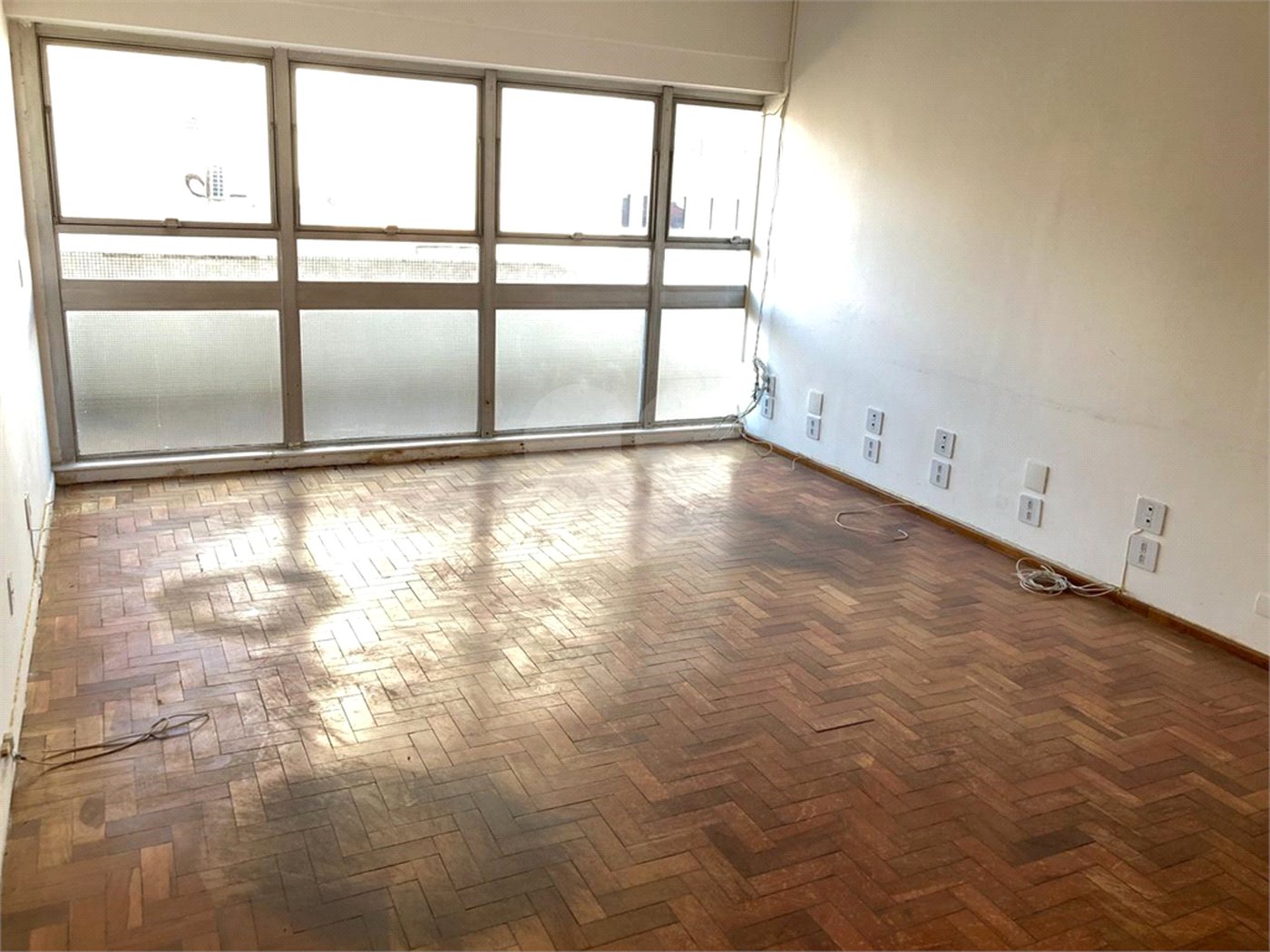 Sala à venda em Santa Cecília, São Paulo, SP