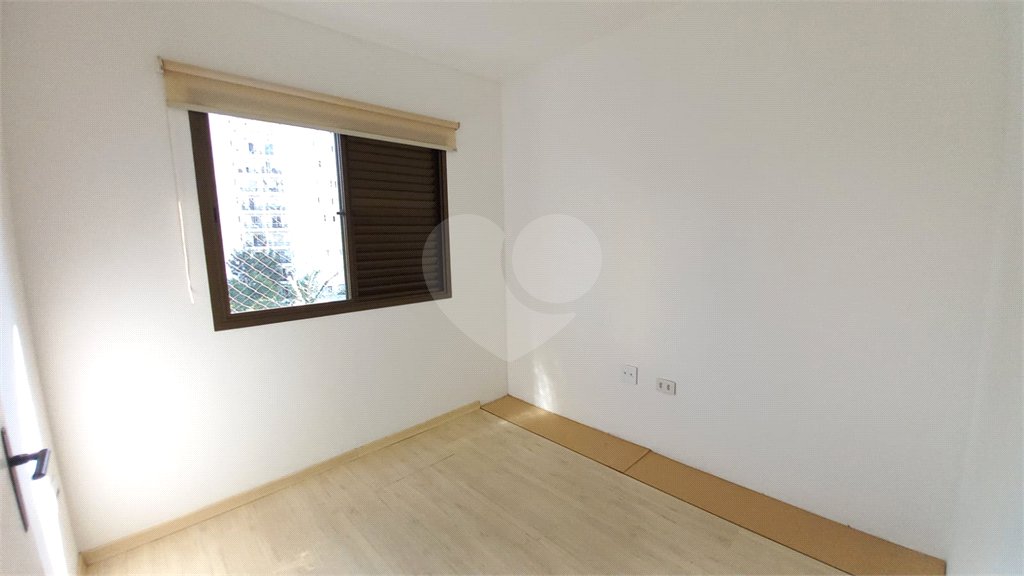 Apartamento à venda com 3 quartos, sendo 1 suíte,  em Vila Indiana, São Paulo, SP
