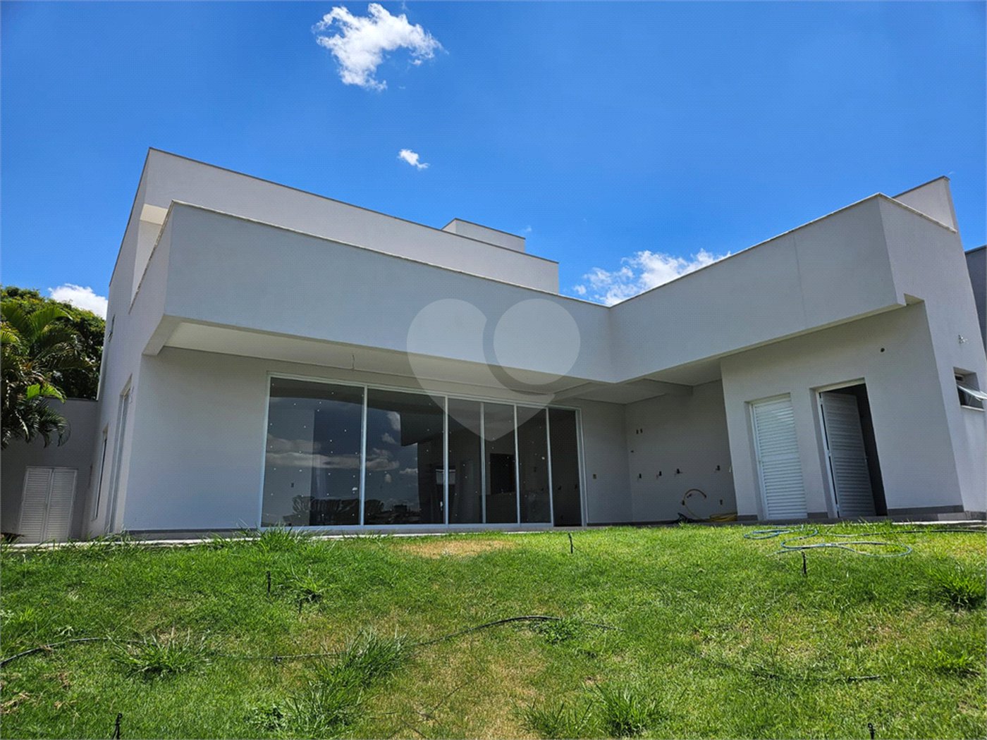 Casa à venda com 4 suítes no condomínio Portal da Vila Rica, Itu - SP