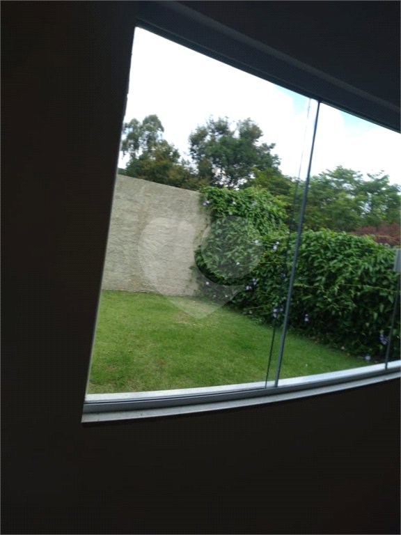Casa à venda com 4 suítes no condomínio Saint Thomás Rua Uruana,9, Carapicuíba - SP