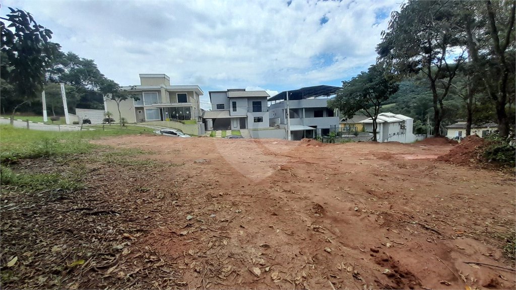 Terreno à venda no condomínio Itaguaçu da Cantareira, São Paulo - SP