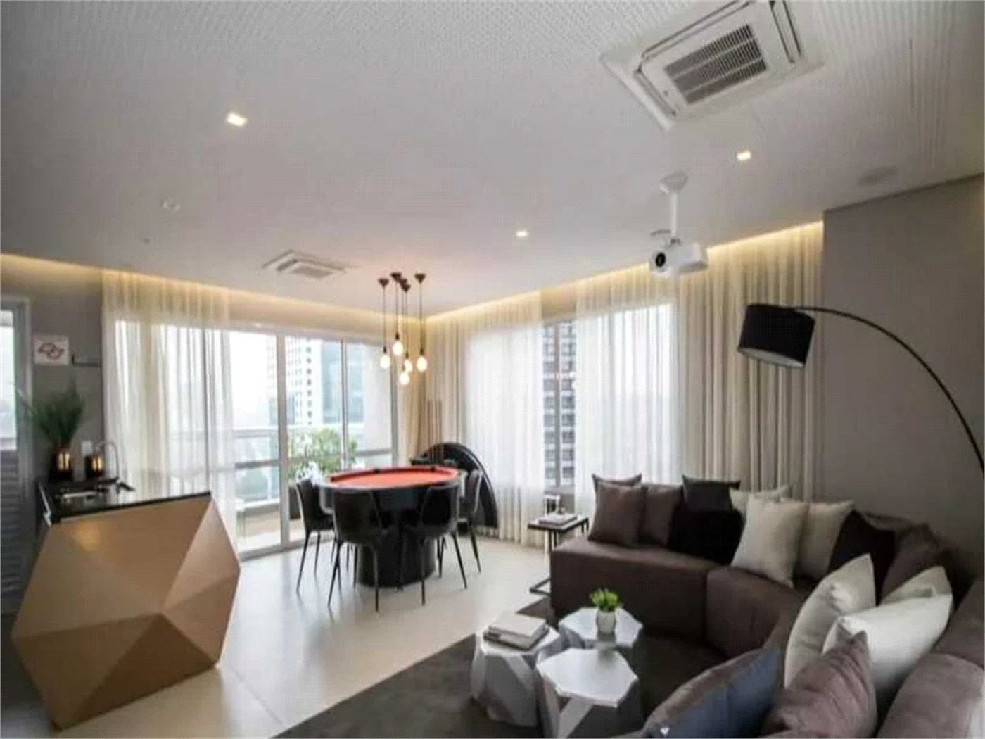 Apartamento à venda com 1 quarto em Pinheiros, São Paulo, SP