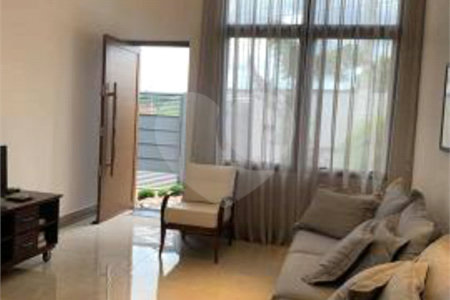 Casa à venda com 2 quartos, sendo 1 suíte, em Pinheirinho, Vinhedo, SP
