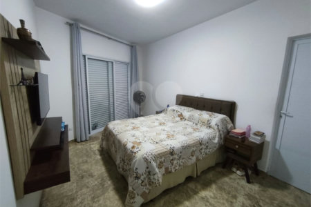 Casa à venda com 3 quartos, sendo 1 suíte,  em Residencial Colinas, Mogi das Cruzes, SP