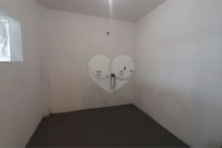 Sobrado à venda com 4 quartos, sendo 2 suítes, em Brooklin Paulista, São Paulo, SP