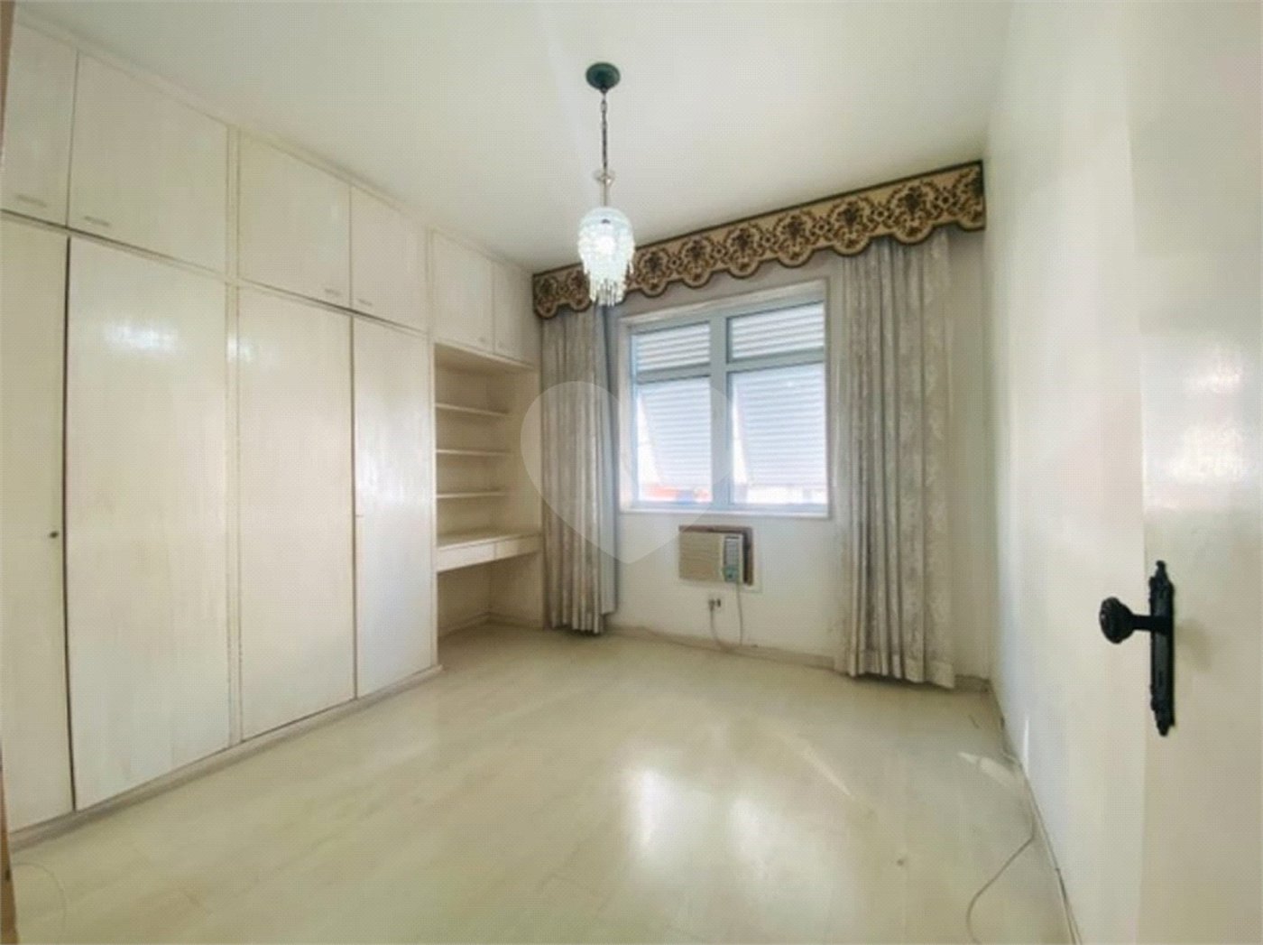 Apartamento à venda com 4 quartos, sendo 1 suíte, em Ipanema, Rio de Janeiro, RJ