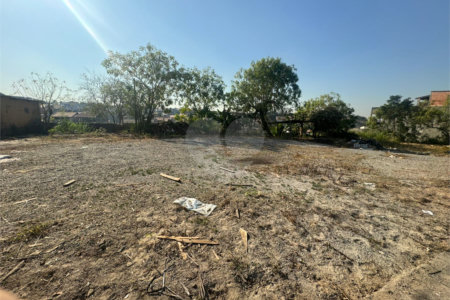 Terreno à venda em Vila Itapoan, Guarulhos, SP