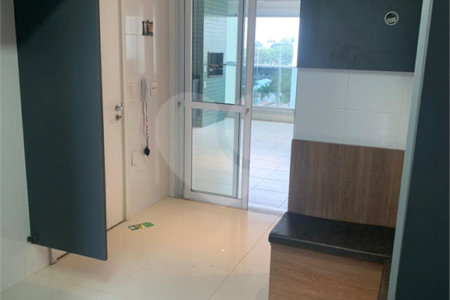 Apartamento à venda com 3 suítes em Cidade Mãe do Céu, São Paulo, SP
