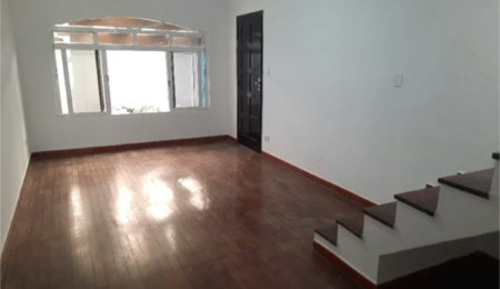 Sobrado à venda com 3 quartos, sendo 1 suíte,  em Vila Nova Alba, São Paulo, SP