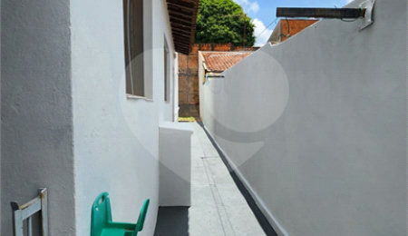 Casa à venda com 2 quartos, sendo 1 suíte,  em Vila Suconasa, Araraquara, SP