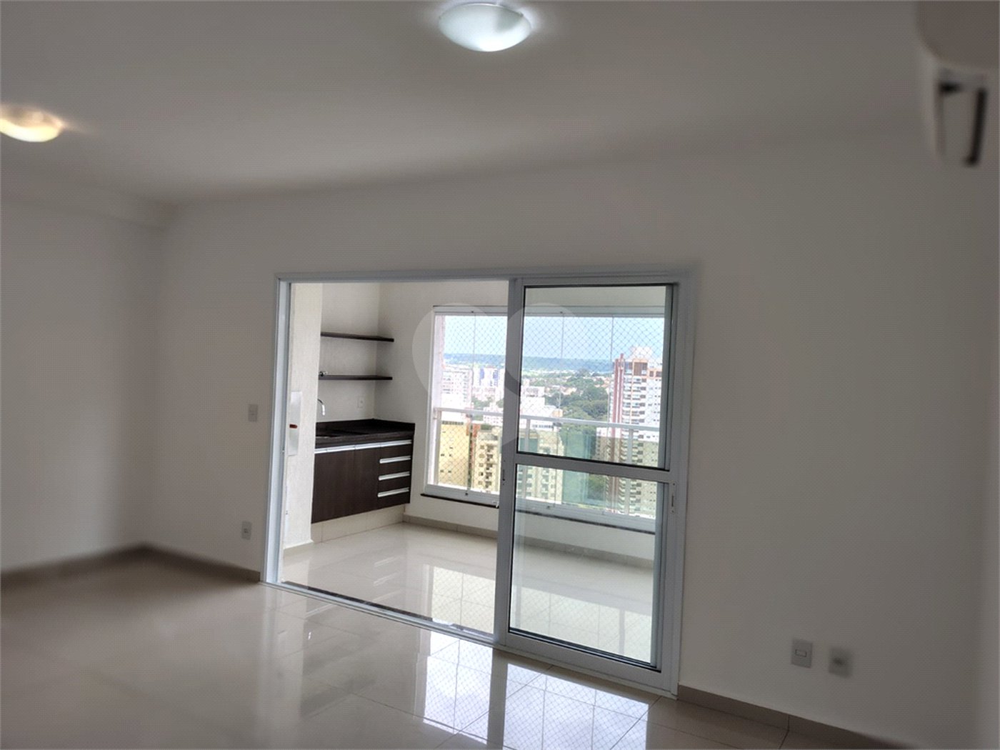 Apartamento para alugar com 3 suítes em Condomínio Itamaraty, Ribeirão Preto, SP