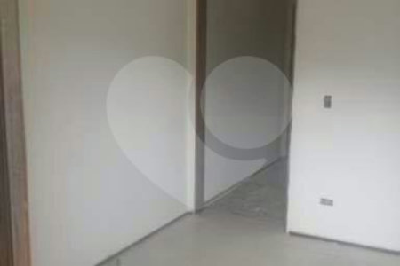 Sobrado à venda com 3 quartos, sendo 2 suítes, em Jardim Monte Kemel, São Paulo, SP