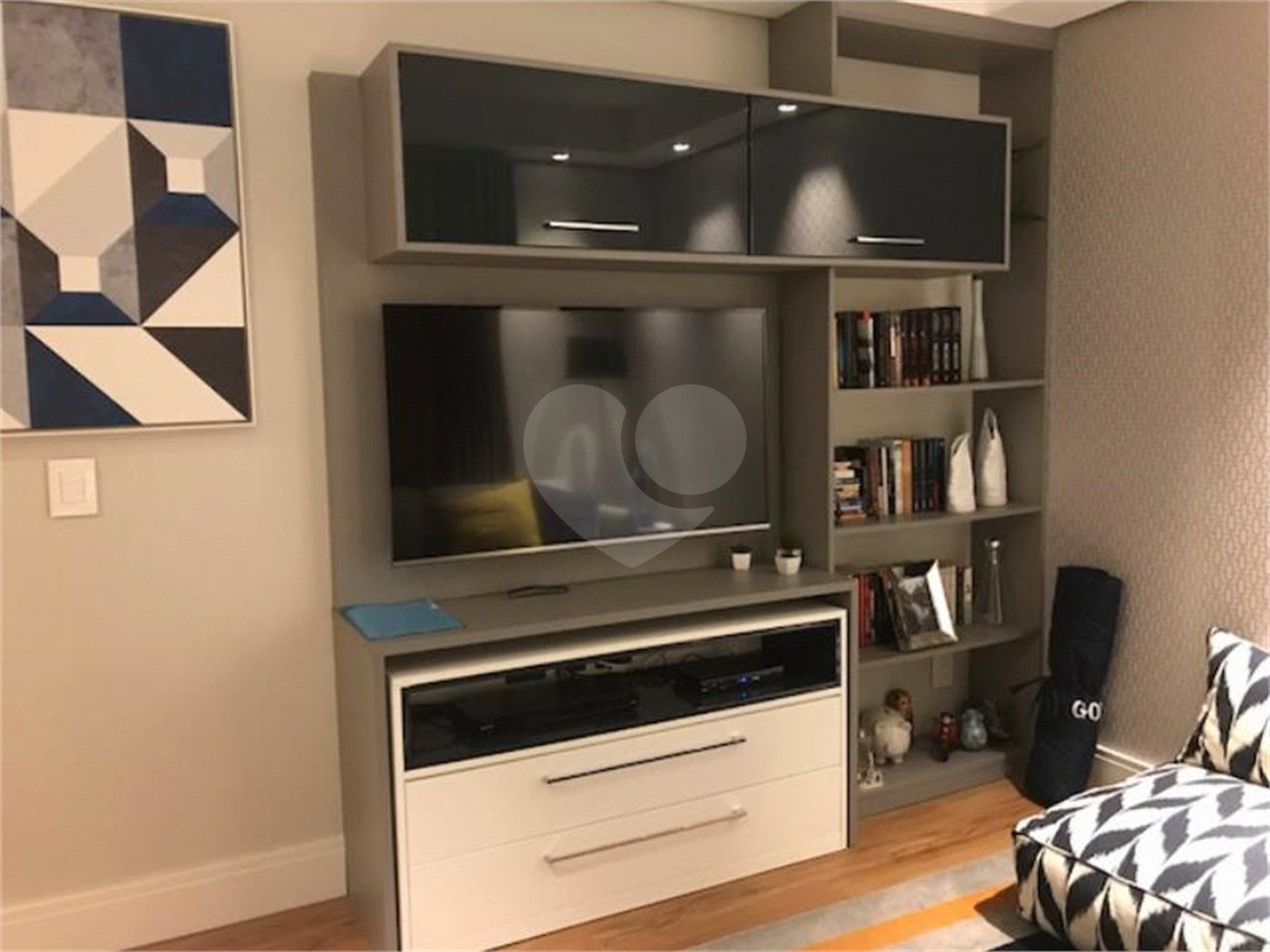 Apartamento à venda com 3 quartos, sendo 1 suíte,  em Jardim Ampliação, São Paulo, SP