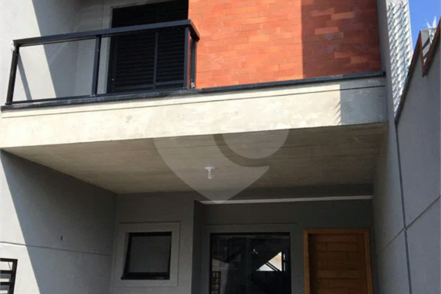 Casa, 3 dormitórios, 1 suíte, 2 vagas, para locação em Água Fria, em São Paulo