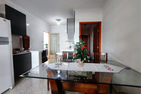 Sobrado à venda com 2 quartos em Jardim Emília, Sorocaba, SP