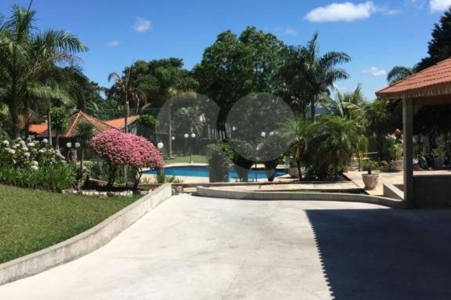 Casa à venda com 3 suítes no condomínio Alpes Caieras, Caieiras - SP