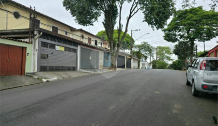 Casa à venda com 3 quartos, sendo 1 suíte,  em Vila Paulista, São Paulo, SP