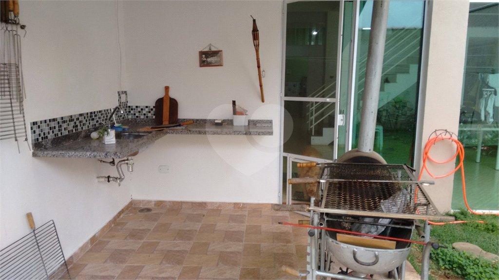 Casa à venda com 3 quartos, sendo 1 suíte,  em Mogi Moderno, Mogi das Cruzes, SP