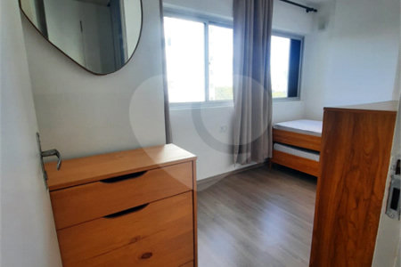 Apartamento para alugar com 3 quartos, sendo 1 suíte, em Jardim Olympia, São Paulo, SP