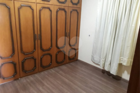 Apartamento à venda com 3 quartos no Centro, Poá, SP