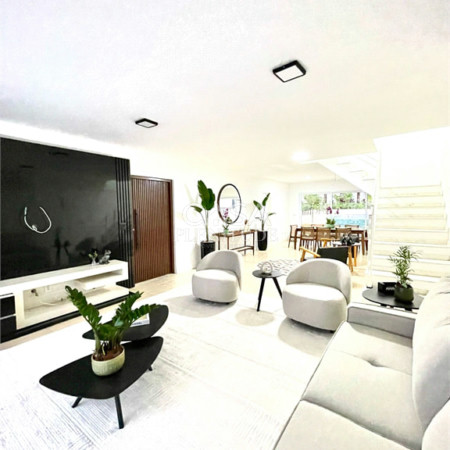 Casa em condomínio à venda com 3 suítes em Swiss Park, Campinas, SP