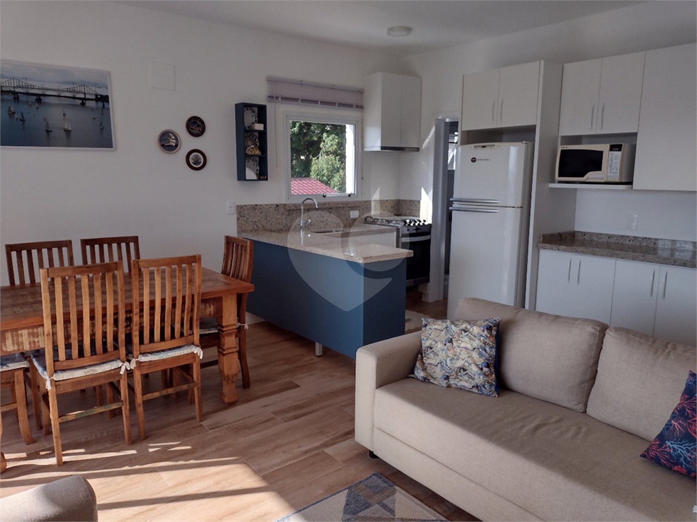 Apartamento à venda com 3 quartos, sendo 1 suíte, em Jurerê, Florianópolis, SC