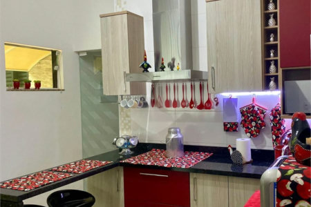Casa à venda com 3 quartos, sendo 1 suíte, em Vila Miranda, Sumaré, SP