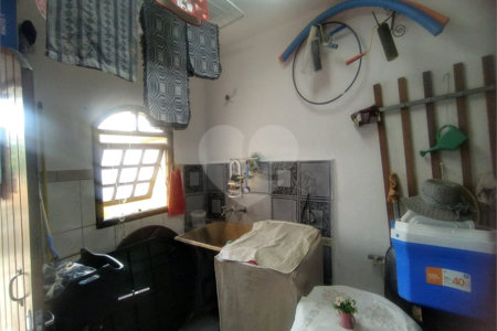 Casa à venda com 4 quartos em Chora Menino, São Paulo, SP