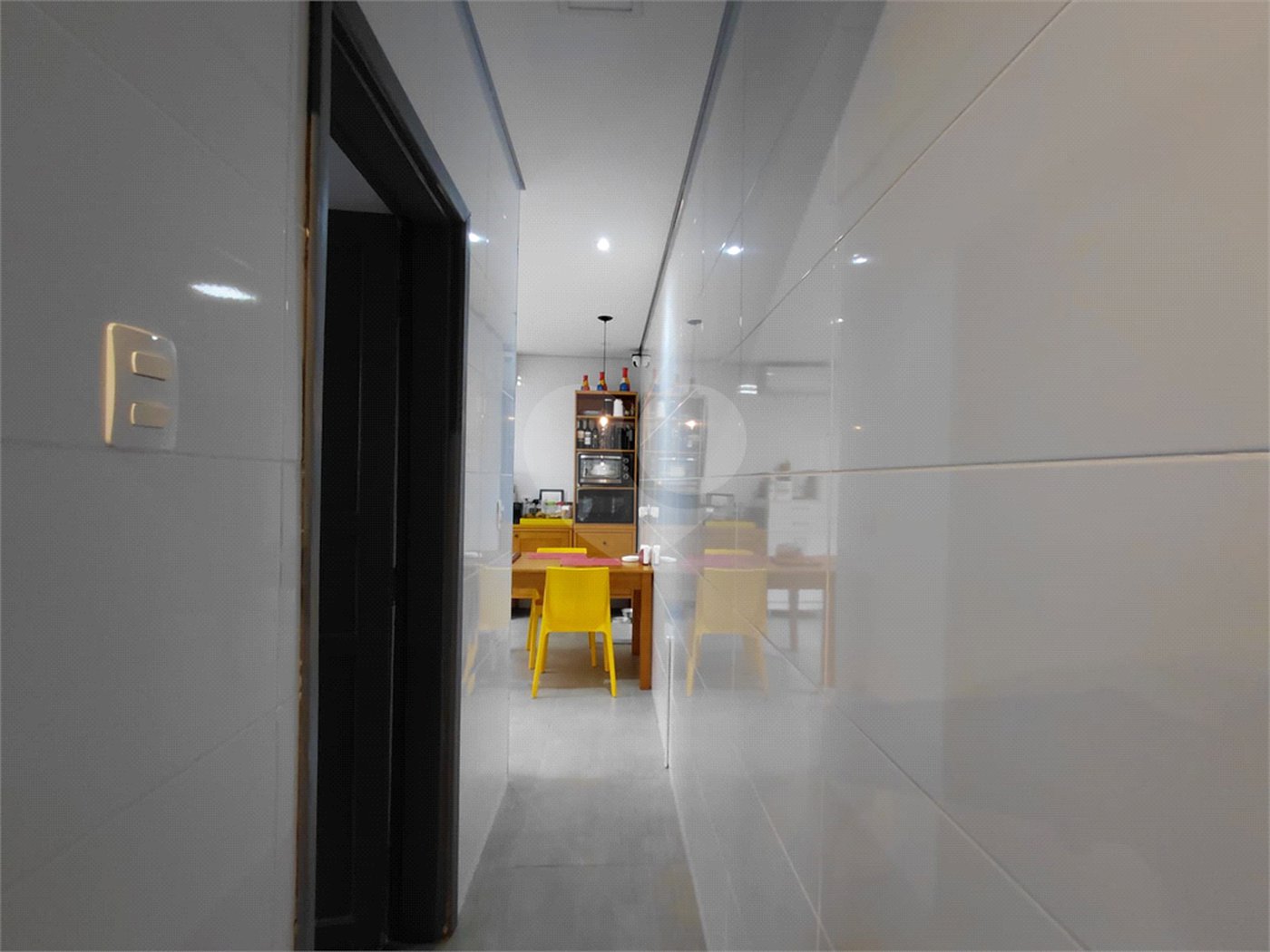 Sobrado à venda com 3 quartos, sendo 1 suíte, em Vila Romana, São Paulo, SP