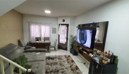 Casa à venda com 3 quartos, sendo 1 suíte,  no condomínio Primavera, São Paulo - SP