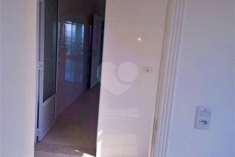 Apartamento à venda com 4 quartos, sendo 2 suítes,  em Santana, São Paulo, SP