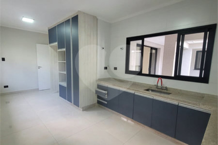 Casa à venda com 4 suítes em Nova Gardênia, Atibaia, SP