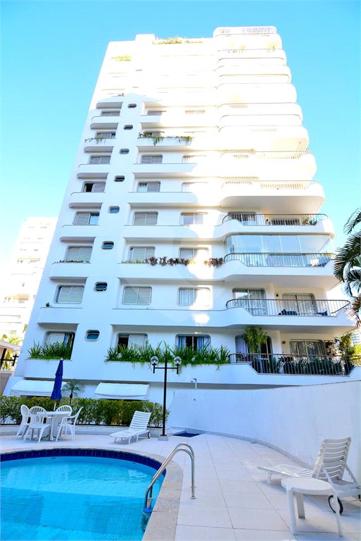 Apartamento à venda com 4 quartos, sendo 2 suítes,  em Brooklin Paulista, São Paulo, SP