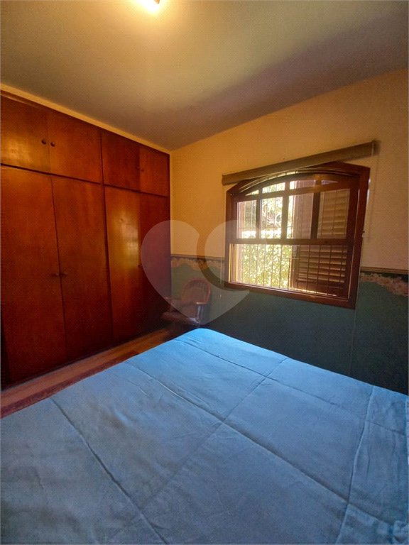 Casa à venda com 5 quartos, sendo 2 suítes, no condomínio Estância Marambaia, Vinhedo - SP