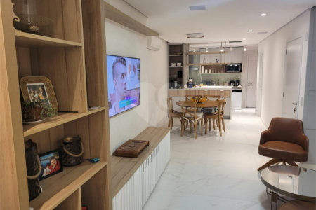 Apartamento à venda com 3 suítes em Indianópolis, São Paulo, SP