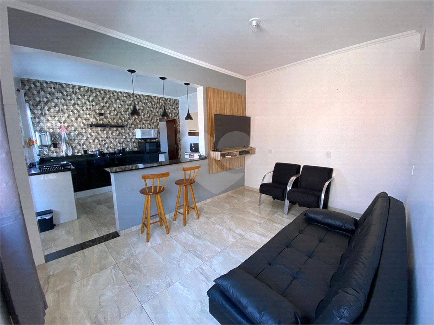 Casa à venda com 2 quartos, sendo 1 suíte, em Jardim Santa Inês, Suzano, SP