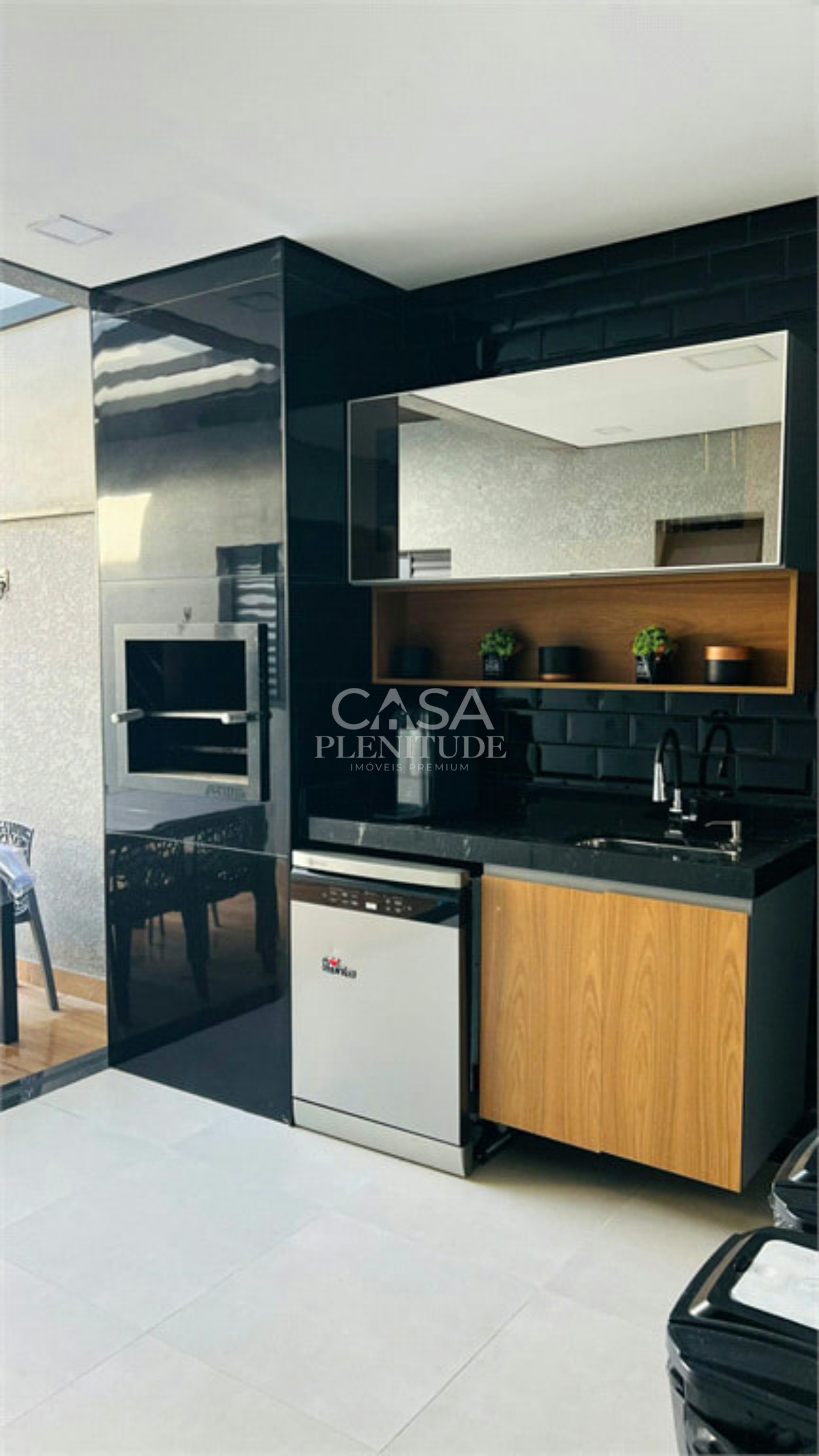 Casa em condomínio à venda com 3 quartos, sendo 1 suíte, em Jardim Novo Horizonte, Sorocaba, SP