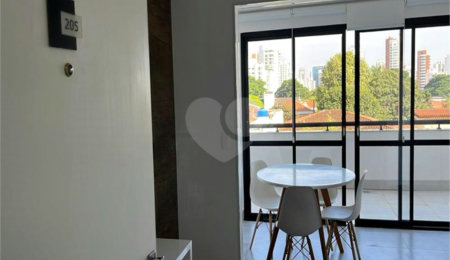 Apartamento à venda com 1 suíte em Campo Belo, São Paulo, SP