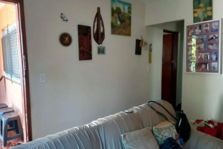 Casa à venda com 3 quartos, sendo 1 suíte,  em Vila Tiradentes, São Paulo, SP