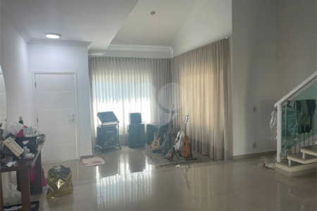 Casa à venda com 3 suítes no condomínio Valença, Sorocaba - SP