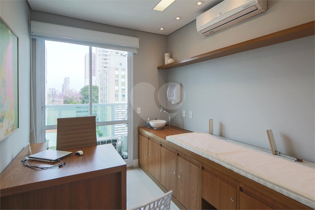 Sala à venda em Vila Clementino, São Paulo, SP