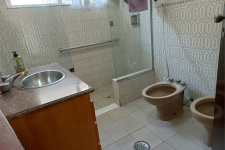 Casa à venda com 3 quartos, sendo 2 suítes, em Jaguaré, São Paulo, SP