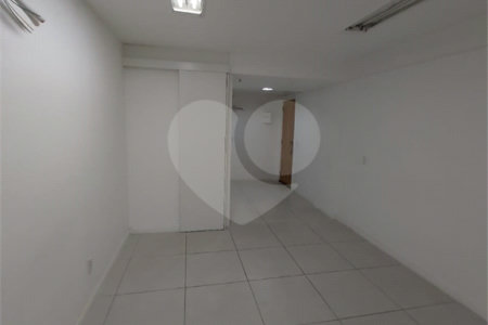 Sala à venda em Tijuca, Rio de Janeiro, RJ