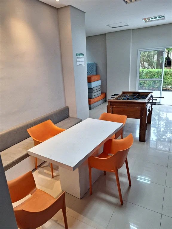Apartamento à venda com 2 quartos em Jardim Esmeralda, São Paulo, SP
