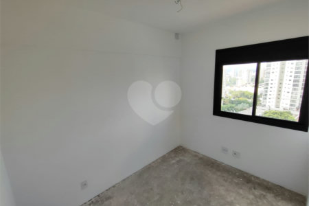 Apartamento à venda com 2 quartos, sendo 1 suíte, em Santa Teresinha, São Paulo, SP