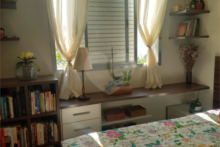 Apartamento à venda com 2 quartos em Vila Romana, São Paulo, SP